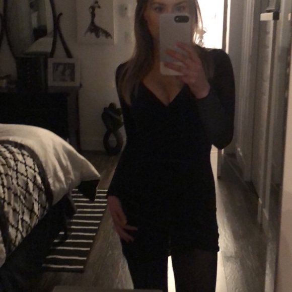 H&M velvet material bodycon dress size 0 - Picture 3 of 3
